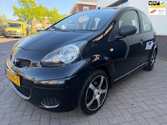 Toyota Aygo - 1.0-12V Access/Airco/Goed-onderhouden/Aux/Elek-pakket