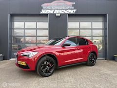 Alfa Romeo Stelvio - 2.0 T AWD Super