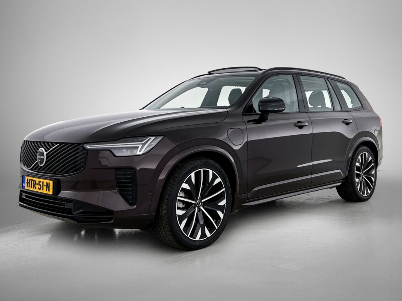 Volvo XC90 - 2.0 T8 Ultra Dark | Panoramadak | Bowers & Wilkins | - AutoWereld.nl