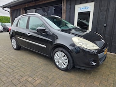 Renault Clio - 1.5 dCi Rip Curl *LEES TEKST