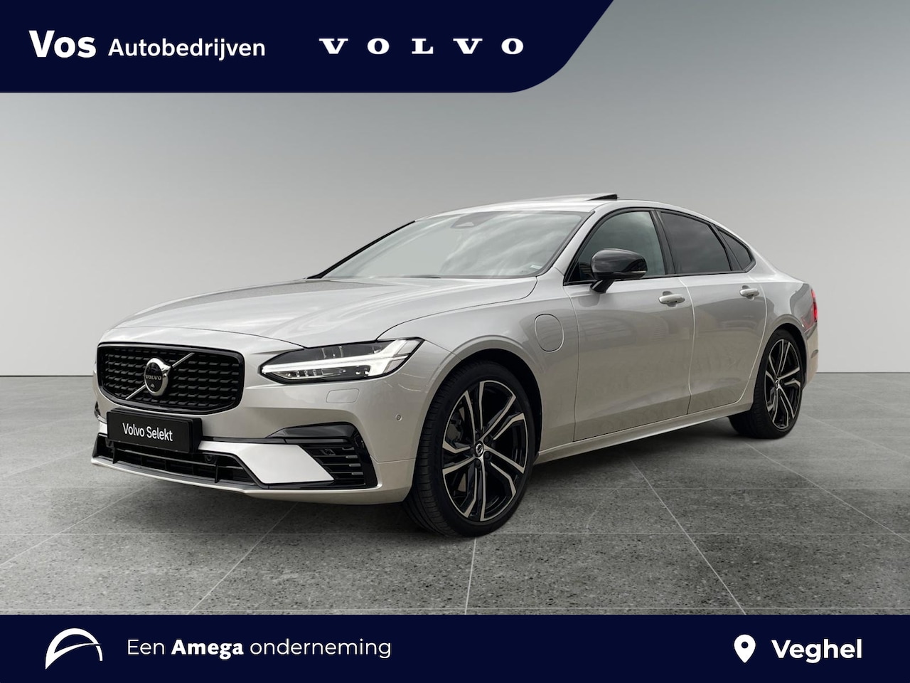 Volvo S90 - T8 AWD R-Design | Luchtvering | Schuif/kantel-dak | Gelaagd Glas | 360 Camera | Elektr. tr - AutoWereld.nl