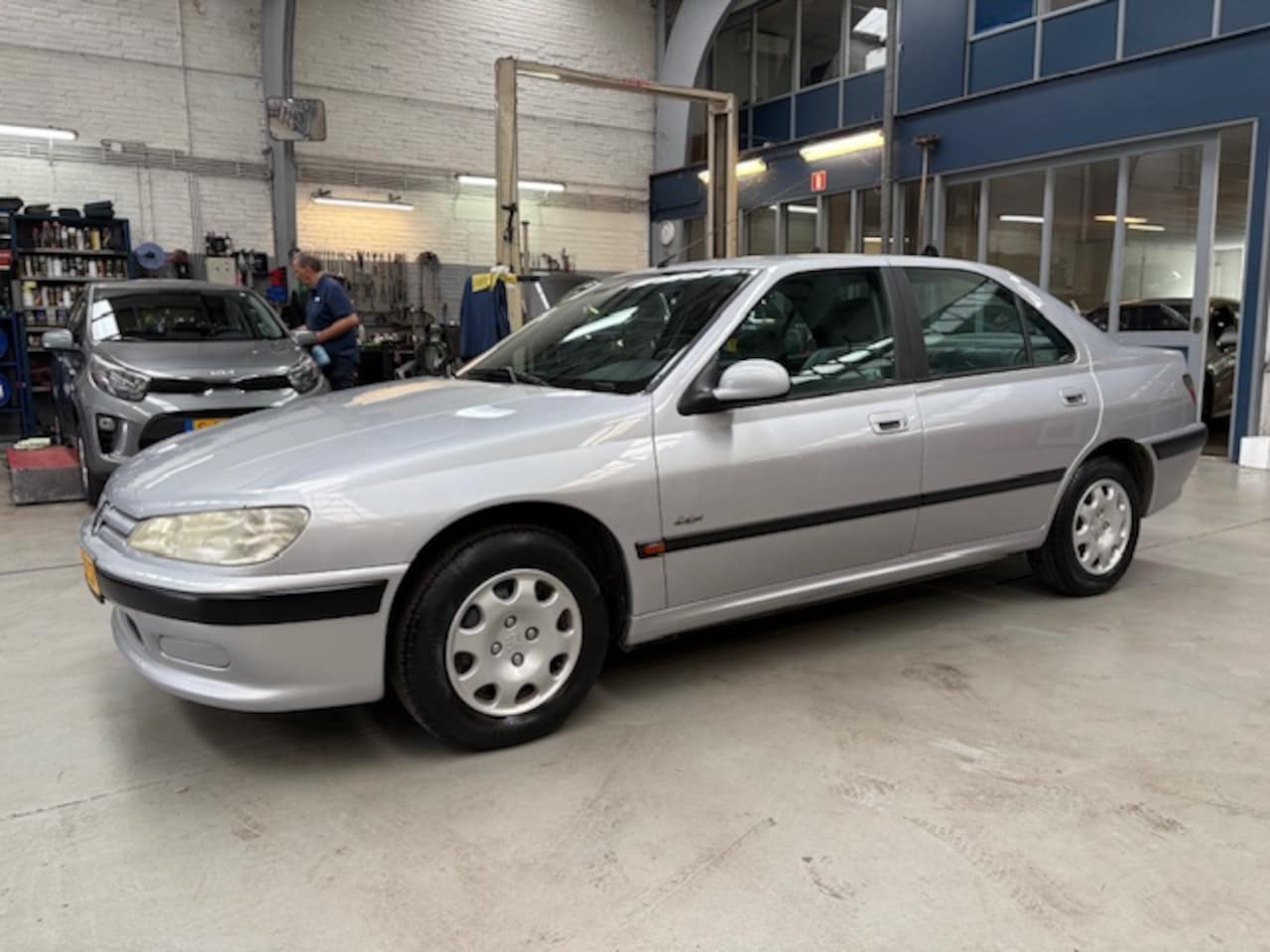 Peugeot 406 - 1.8 ST 16V Select | Ideaal als Youngtimer! | Airco | Trekhaak | elektr. ramen | Nieuwe APK - AutoWereld.nl