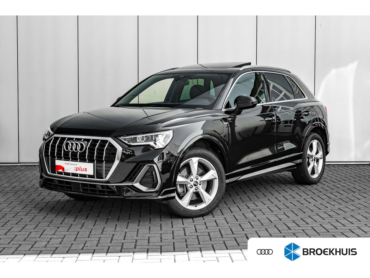 Audi Q3 - 45 TFSI e S edition 245PK | Panorama Dak | Sfeerverlichting | Ledere bekleding | Camera Ac - AutoWereld.nl