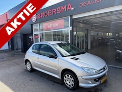 Peugeot 206 - 1.4 Génération NIEUWE APK. INRUIL AUTO * VASTE PRIJS
