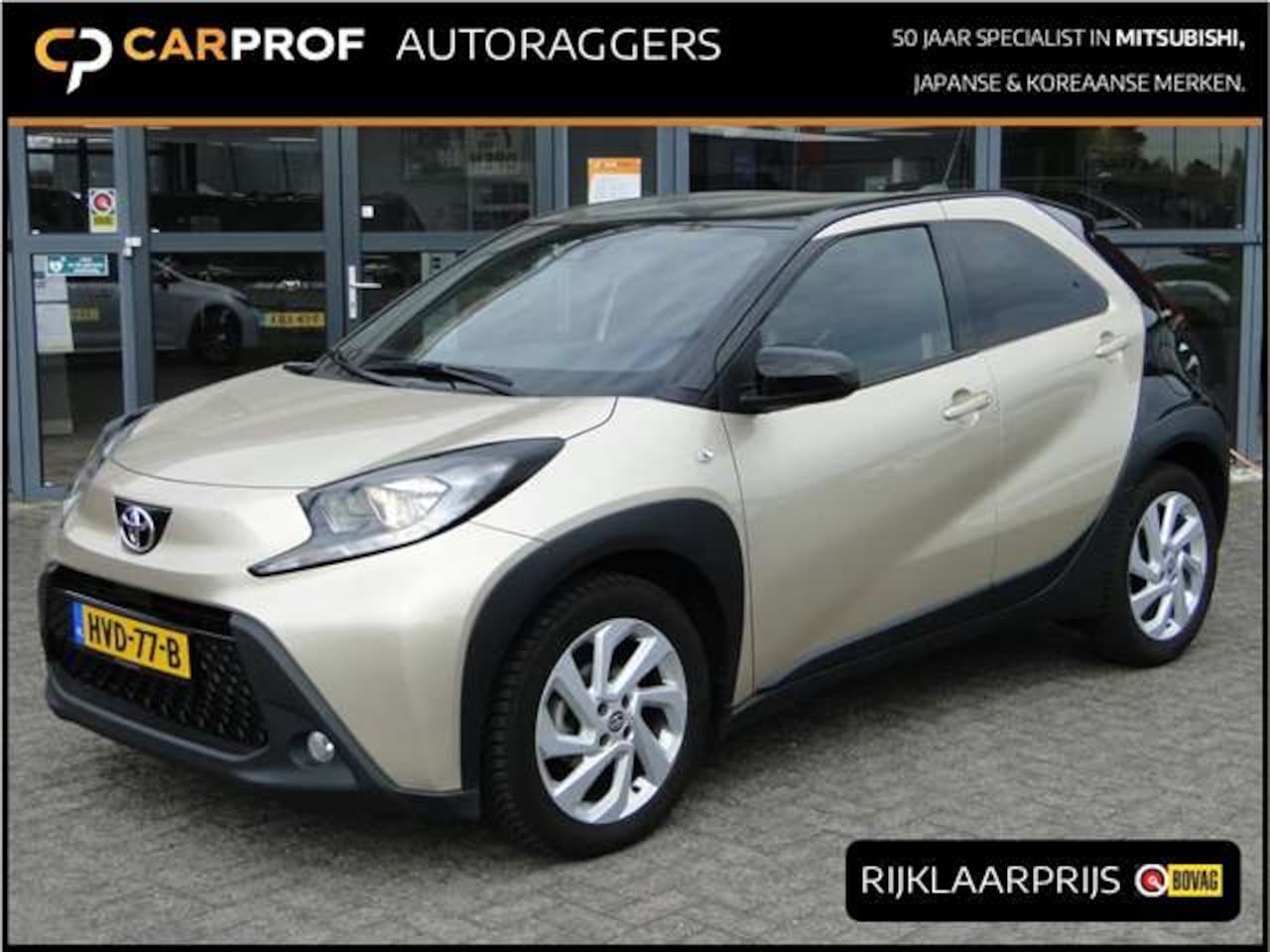 Toyota Aygo X - 1.0 VVT-i Pulse + Draaghaak! Carplay | Bi-Tone - AutoWereld.nl