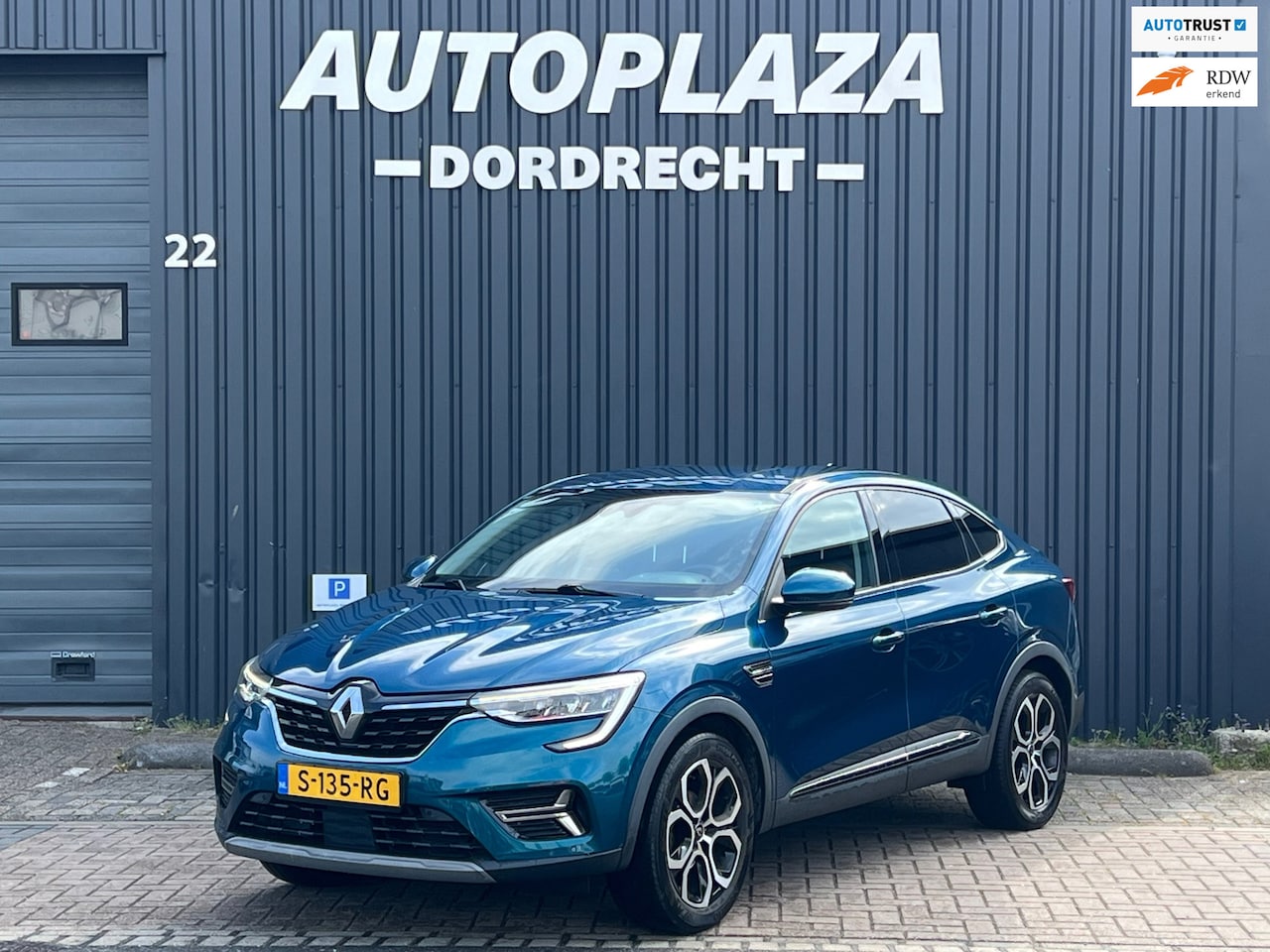 Renault Arkana - 1.3 TCe 140 |Trekhaak|ACC|LED|Keyless|Cam|PDC|Dealer Onderh - AutoWereld.nl