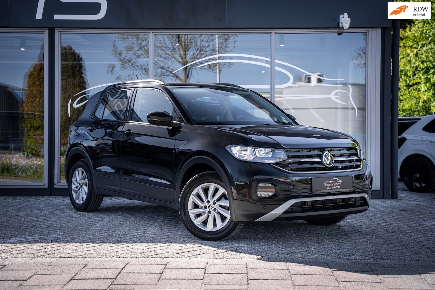 Volkswagen T-Cross - 1.0 TSI Life|Camera|Digital dash|Stoelverwarming|ACC|Dealer oh|DSG|LED dagrijverlichting - AutoWereld.nl