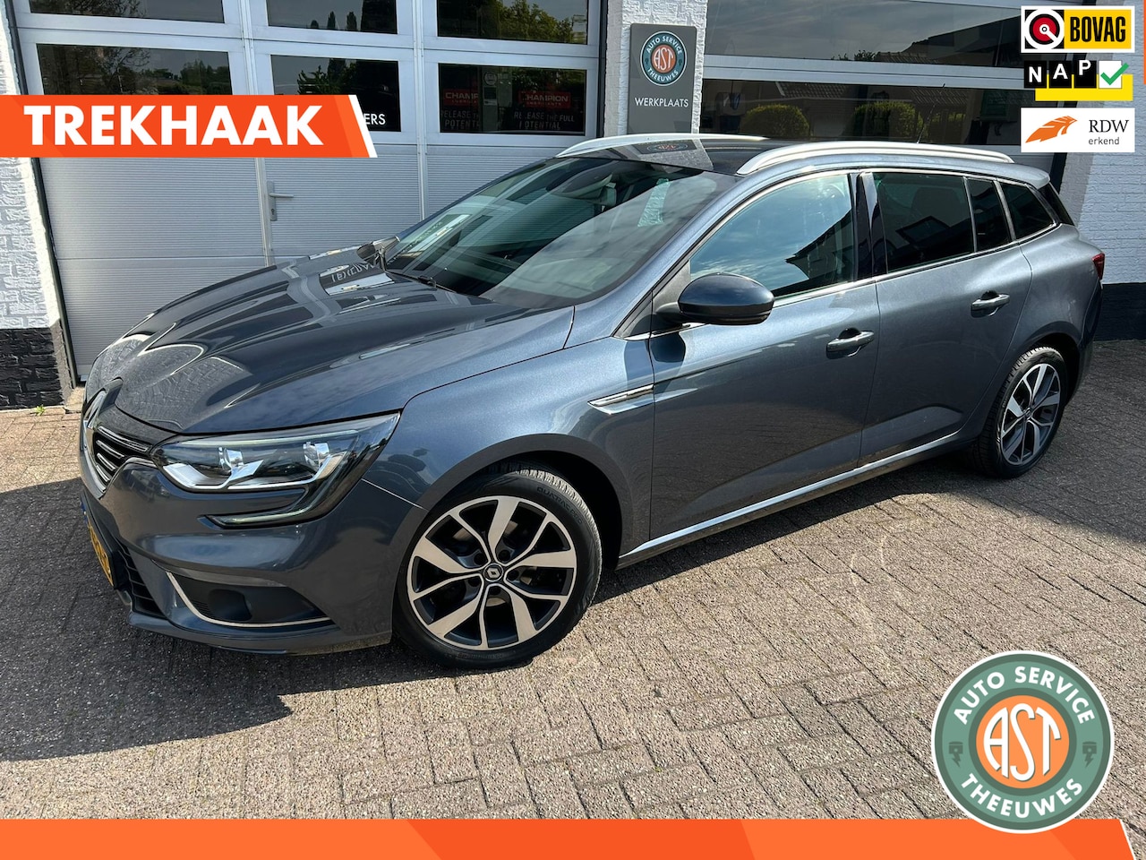 Renault Mégane Estate - 1.2 TCe Bose LED|HALFLEER|TREKHAAK|NAP - AutoWereld.nl