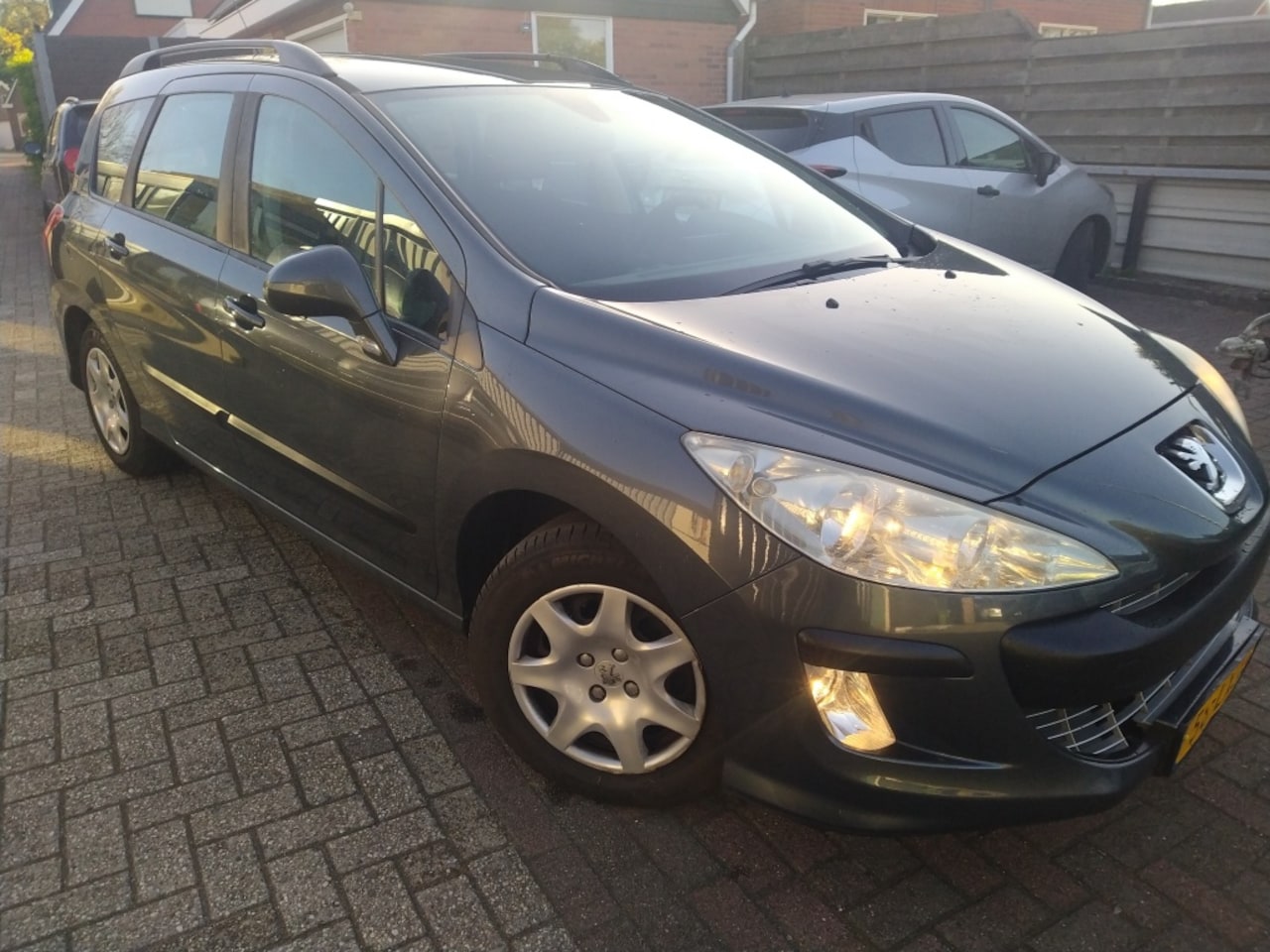 Peugeot 308 SW - 1.6 VTi X-Line 1.6 VTi X-Line - AutoWereld.nl