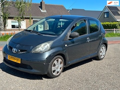Toyota Aygo - 1.0-12V