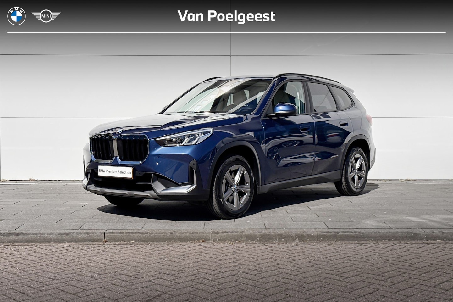 BMW X1 - sDrive20i | Travel Pack | Comfort Pack - AutoWereld.nl