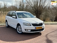 Skoda Octavia Combi - 1.0 TSI Greentech Ambition Business