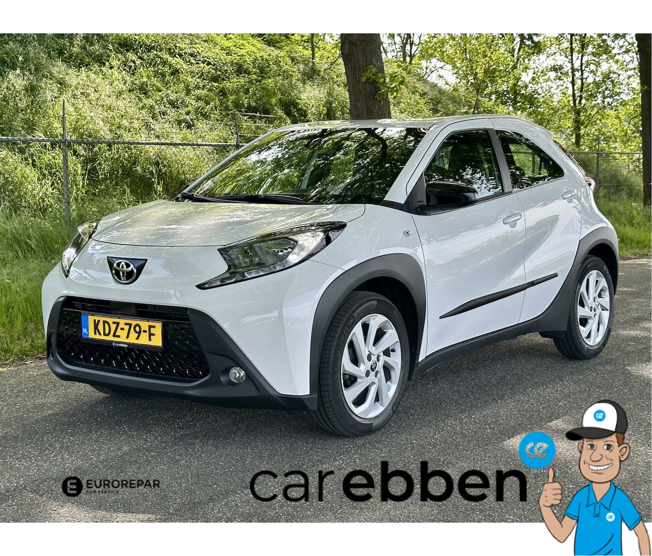 Toyota Aygo X - 1.0 VVT-i S-CVT Play | Automaat | Airco | Apple Carplay & Android auto | Navigatie - AutoWereld.nl