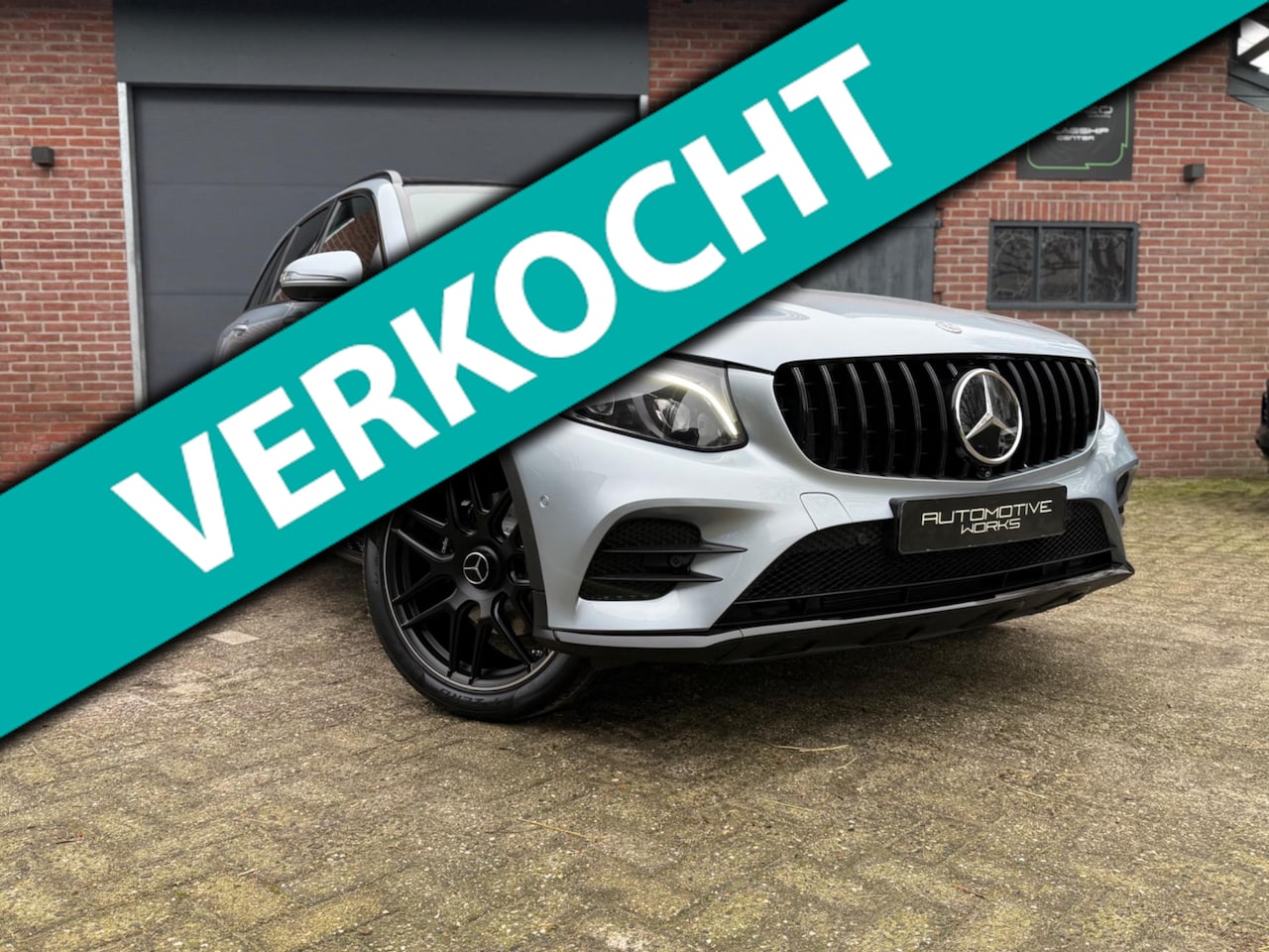 Mercedes-Benz GLC-klasse - 350e Plug-in Hybrid | AMG 63 Look | Night | Pano | Burmester | Luchtvering - AutoWereld.nl