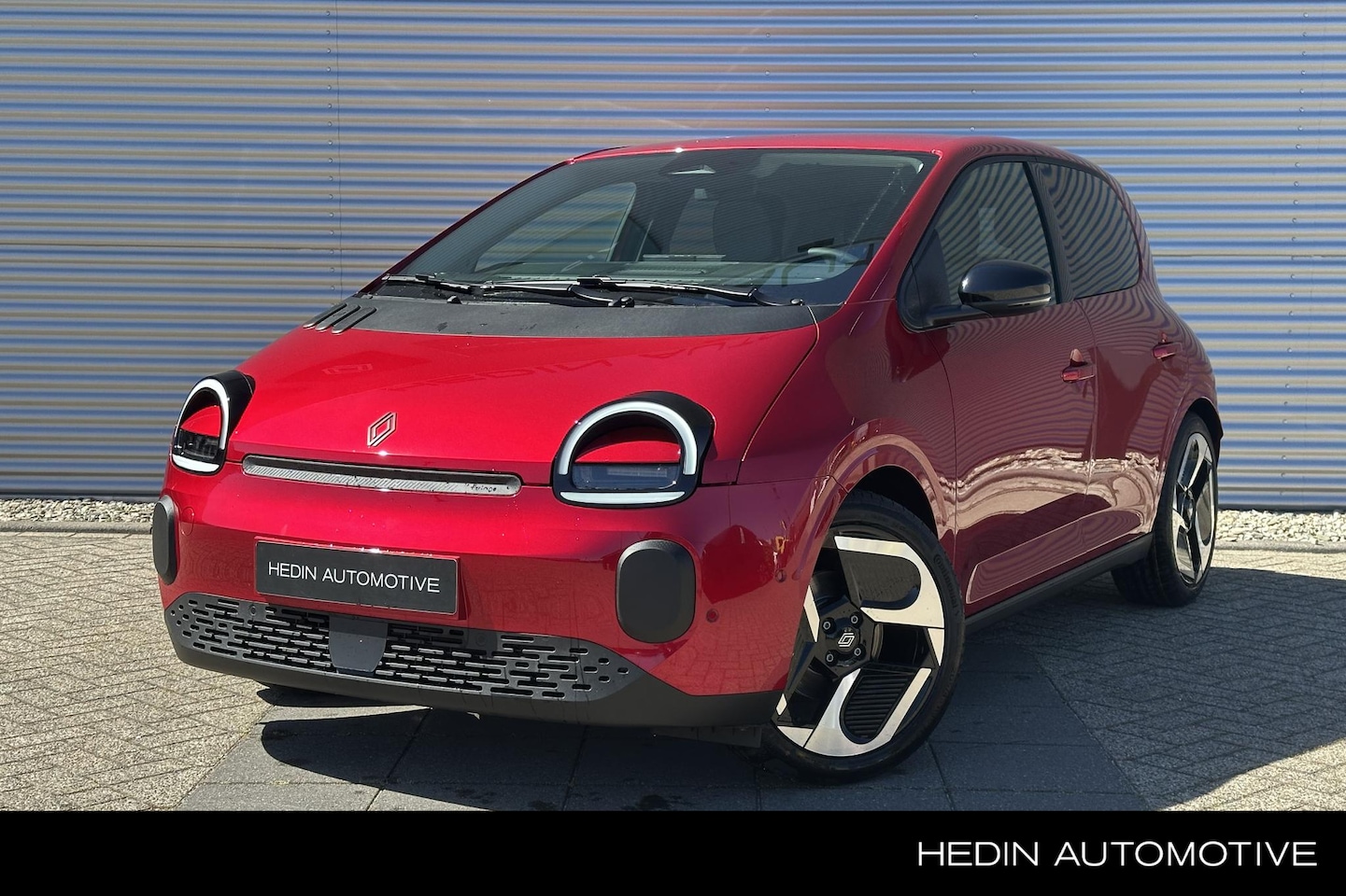 Renault Twingo - urban range techno 27.5 kWh | 5 jaar garantie | stoelverwarming | adaptive cruise control - AutoWereld.nl
