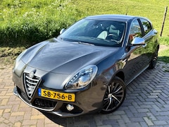 Alfa Romeo Giulietta - 1.4 T Exclusive