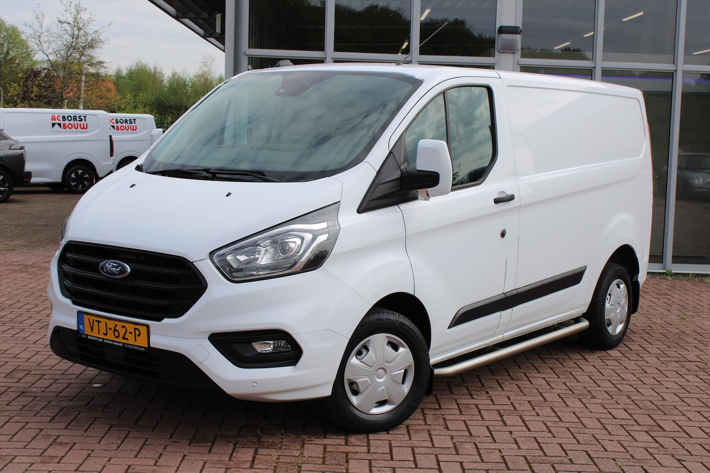 Ford Transit Custom - GB 2.0 TDCi 105PK 280 L1H1 Trend, Navi, Voorruitverwarming - AutoWereld.nl