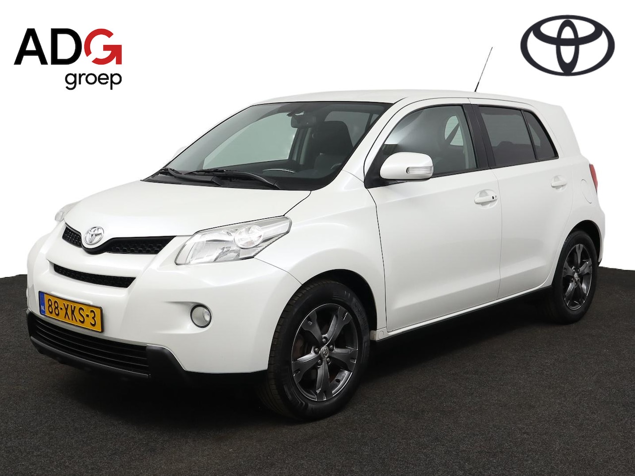 Toyota Urban Cruiser - 1.3 VVT-i Dynamic Pearl | Airco | Keyless Entry | Elektrische ramen | Trekhaak | - AutoWereld.nl