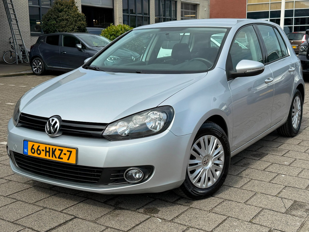 Volkswagen Golf - 1.4 TSI Trendline 1.4 TSI Trendline - AutoWereld.nl