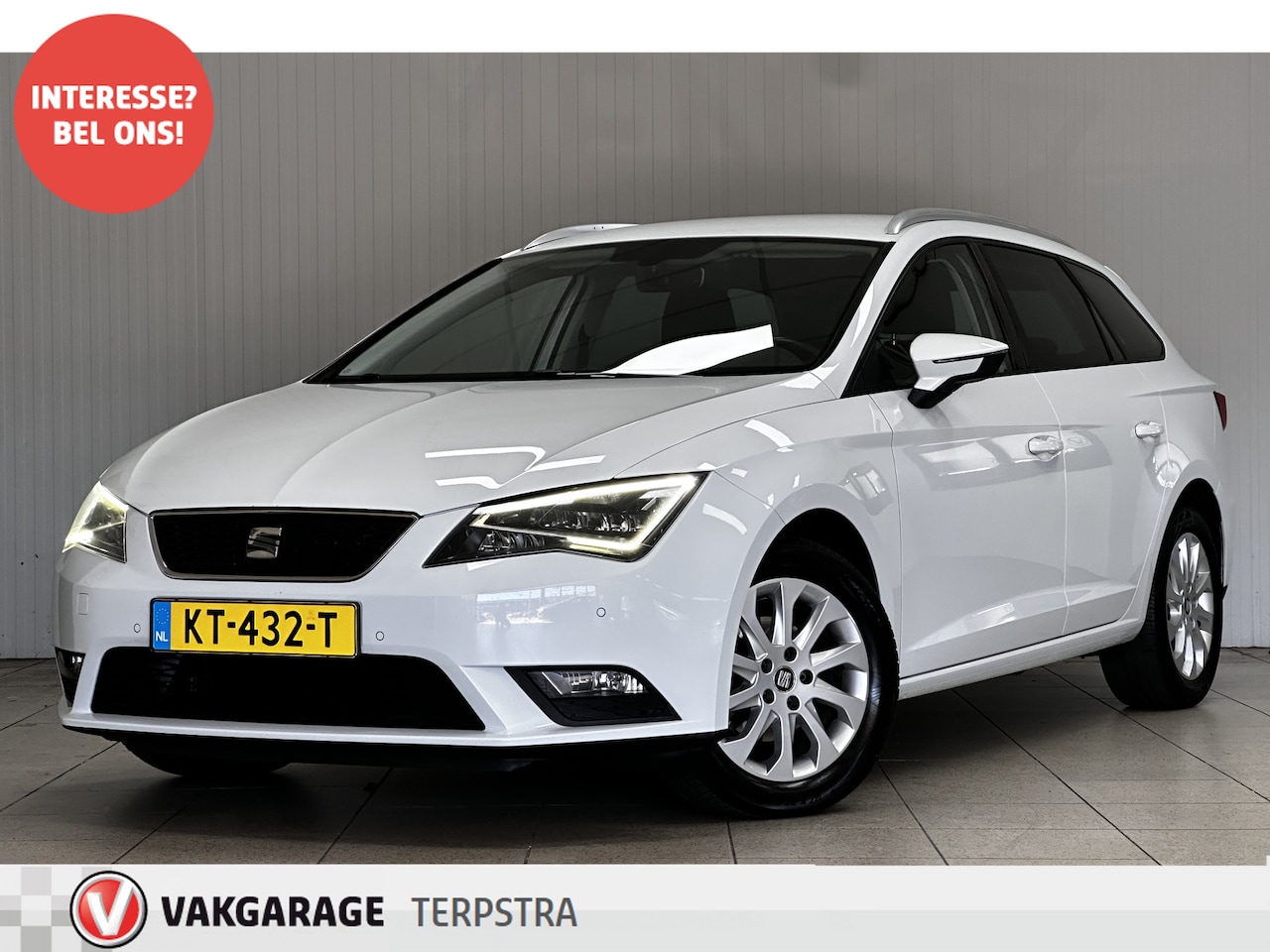 SEAT Leon ST - 1.0 EcoTSI Style Connect /D-Riem Verv. 248.000KM! /Trekhaak! /Camera /LED Koplampen /Apple - AutoWereld.nl