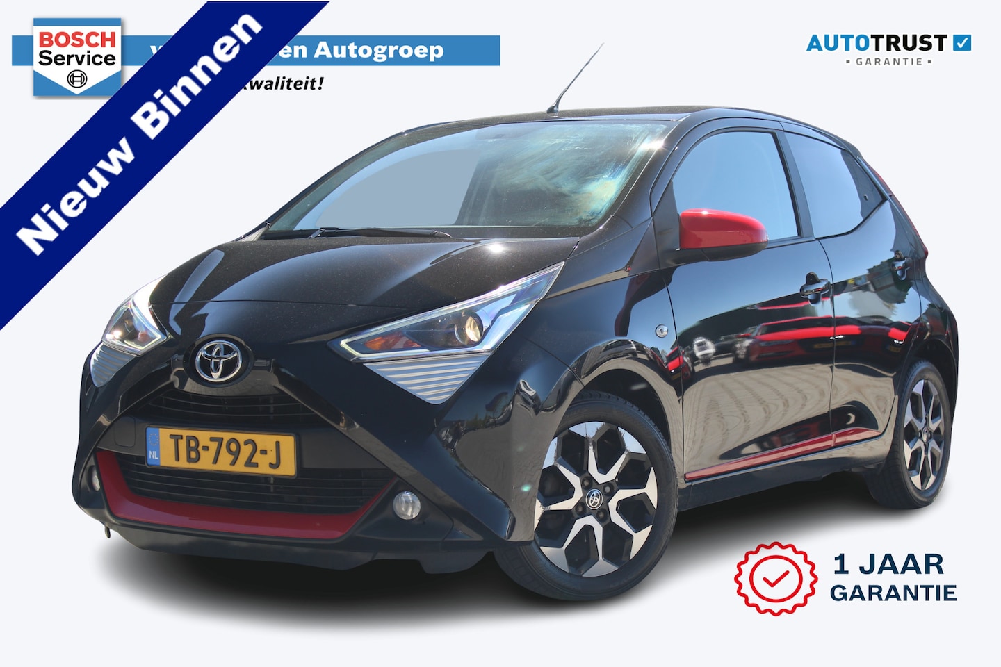 Toyota Aygo - 1.0 VVT-i x-first | Incl. 12 maanden garantie | Achteruitrijcamera | Elektrische ramen | L - AutoWereld.nl