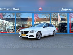 Mercedes-Benz C-klasse Estate - 220 Head-up , Auto trekhaak , Stand kachel<< HEEEL VEEL OPTIES