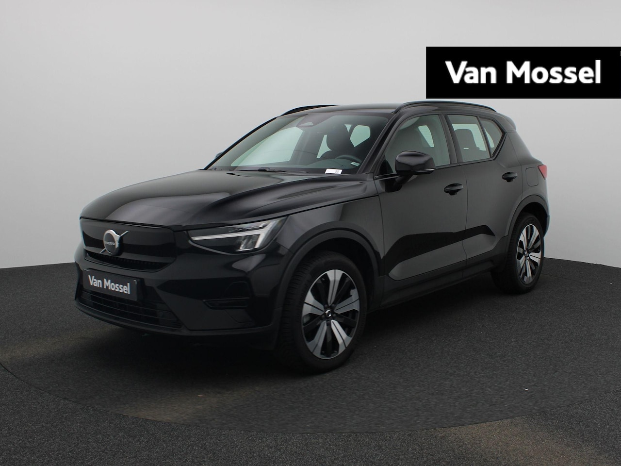 Volvo XC40 - Recharge Core AUTOMAAT | NAVIGATIE | CAMERA | CRUISE | CLIMA | APPLE CARPLAY | LMV | PDC | - AutoWereld.nl