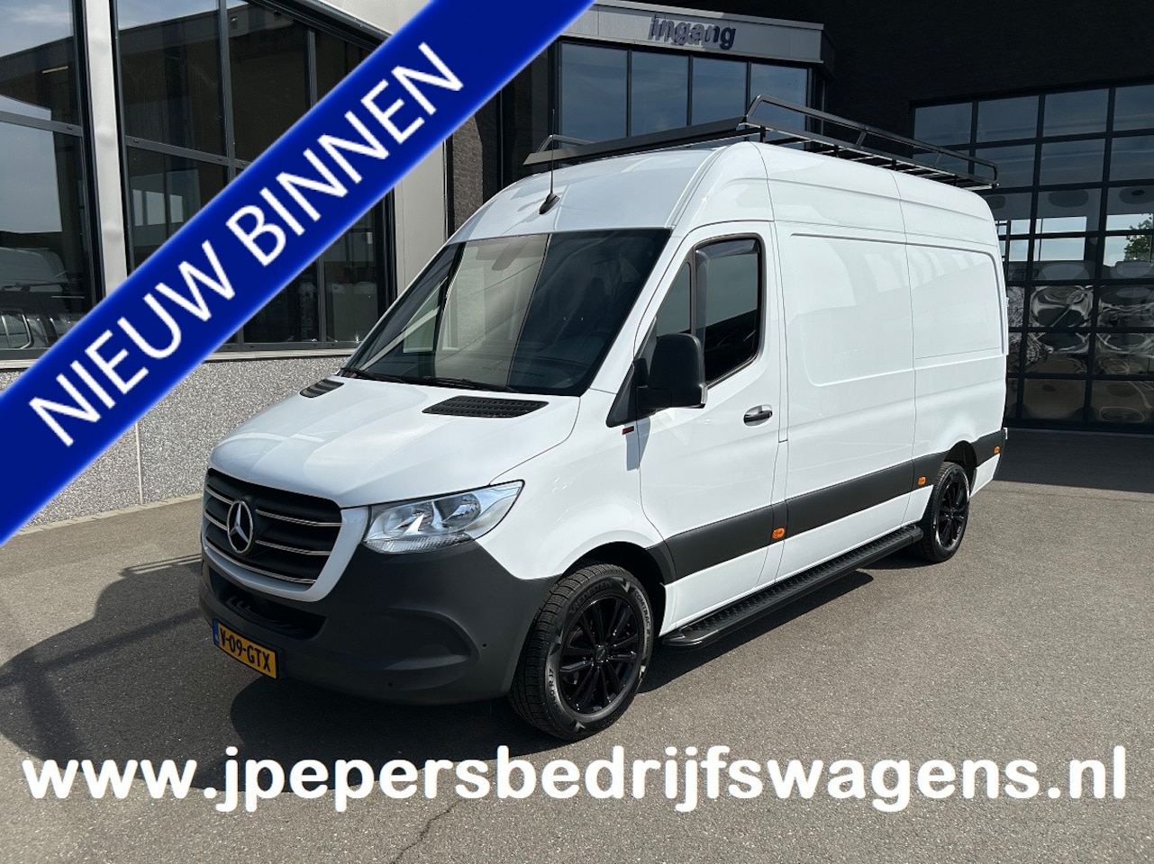 Mercedes-Benz Sprinter - 317 CDI L2 H2 MBUX / Imperiaal / Trekhaak / Camera / Parkeersensoren / Navigatie / Cruise - AutoWereld.nl