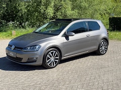 Volkswagen Golf - 1.2 TSI HIGH LINE PANO I PDC I CLIMA I BLUETOOTH I 110PK I 6BAK
