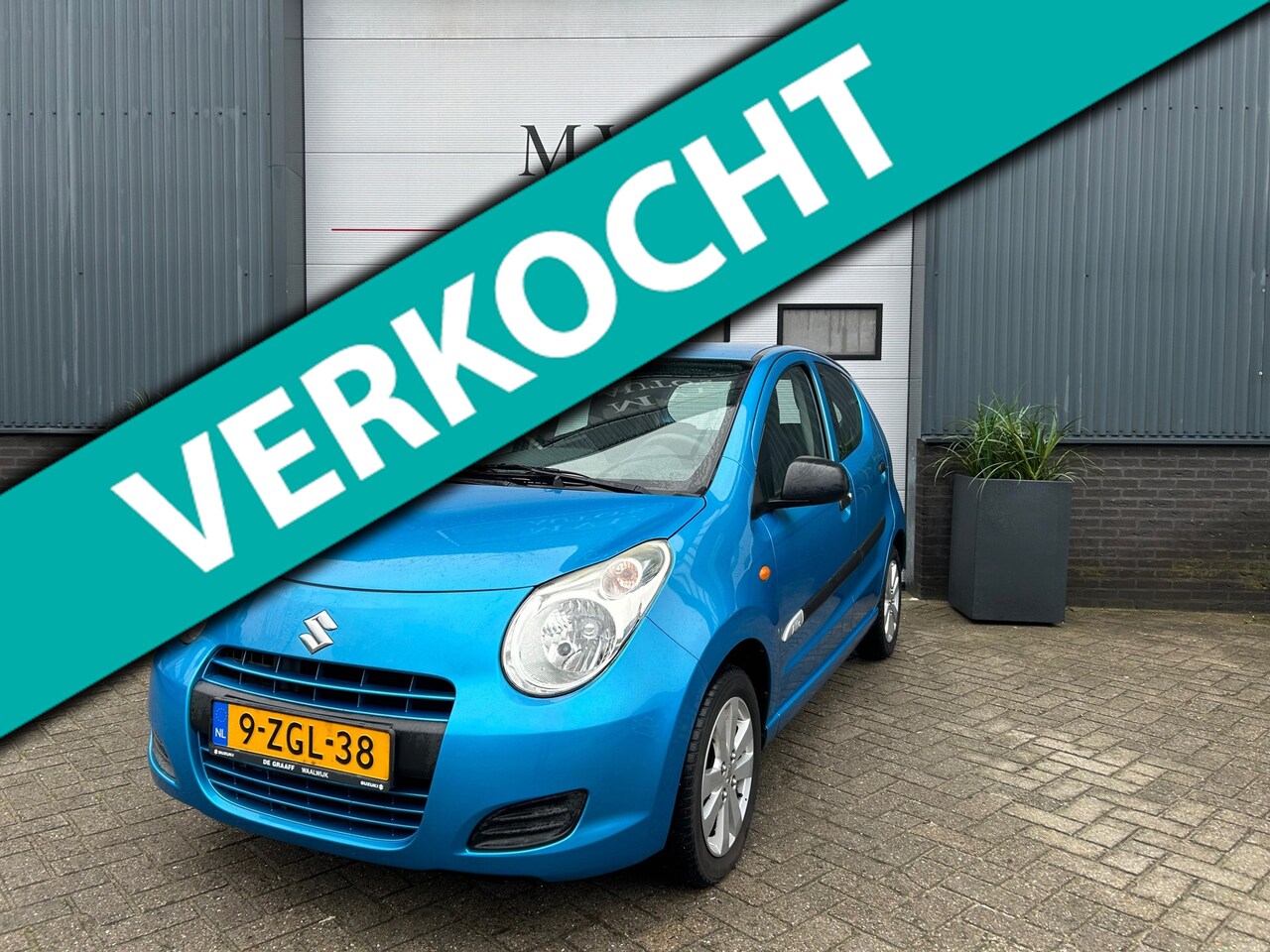 Suzuki Alto - 1.0 Celebration EASSS / RIJKLAAR - AutoWereld.nl