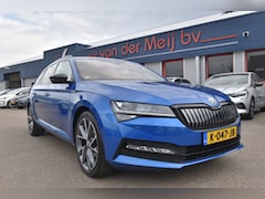 Skoda Superb Combi - 1.4 TSI iV Sportline Business , TREKHAAK , VIRTUAL COCKPIT , V+A ST VERW , LED KOPL , A UI
