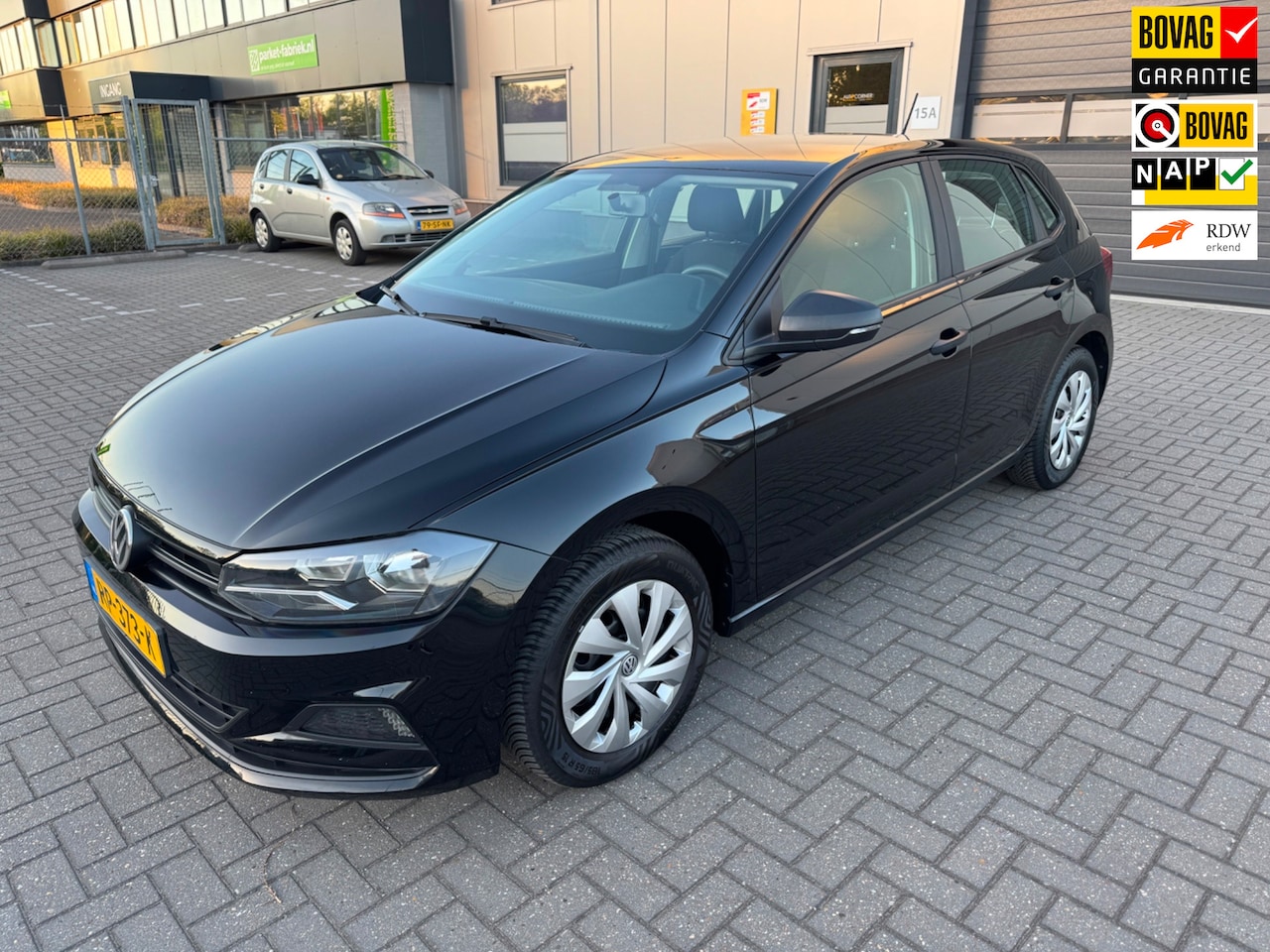 Volkswagen Polo - 1.0 MPI Trendline 1.0 MPI Trendline - AutoWereld.nl