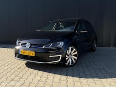Volkswagen Golf - 1.4 TSI GTE/Pano/Lede/Cam/ACC/Ambient/Vol