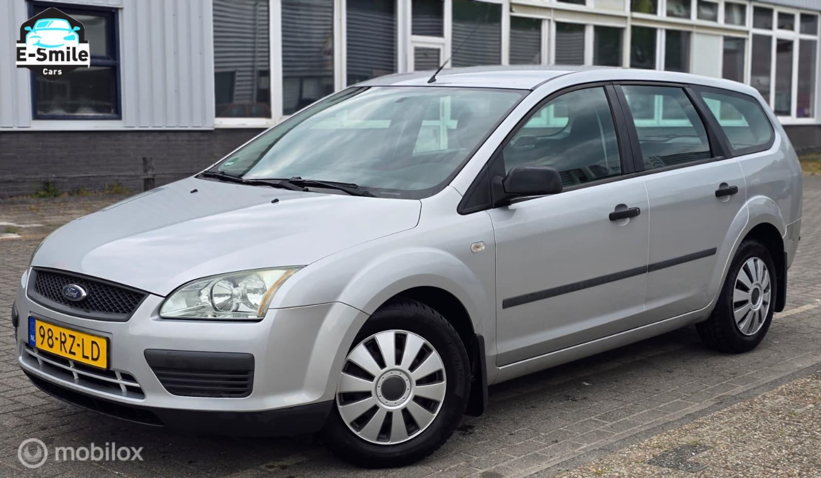 Ford Focus Wagon - 1.6-16V Champion/Airco/Cruise/Trekhaak/APK! - AutoWereld.nl
