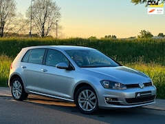 Volkswagen Golf - 1.2 TSI Highline | 2e Eignaar | Cruise | Airco | Start/Stop | Stuurbed | NAP | Boekjes