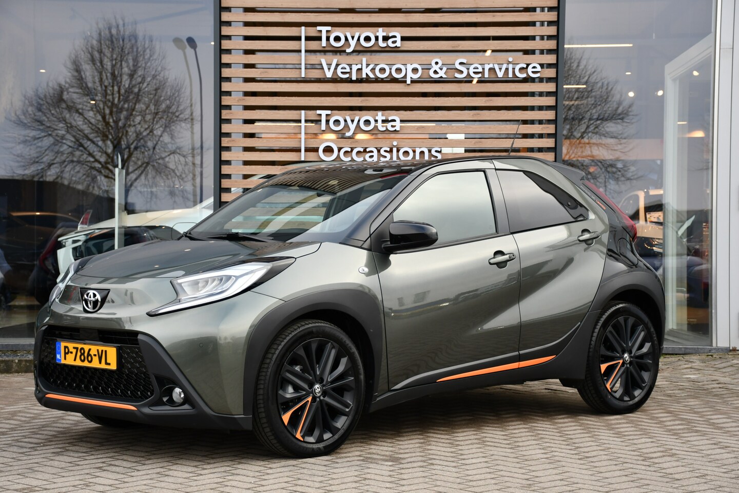 Toyota Aygo X - 1.0 VVT-i MT Limited 72pk | LED koplampen | JBL-audio | NL-auto | - AutoWereld.nl
