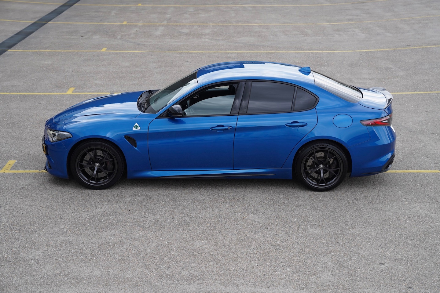 Alfa Romeo Giulia - 2.9 V6 Quadrifoglio my2022 - AutoWereld.nl