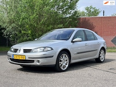 Renault Laguna - 2.0-16V Tech Line Automaat*Navigatie*Trekhaak*Cruise*Clima*LM velgen*Parkeersensoren*APK