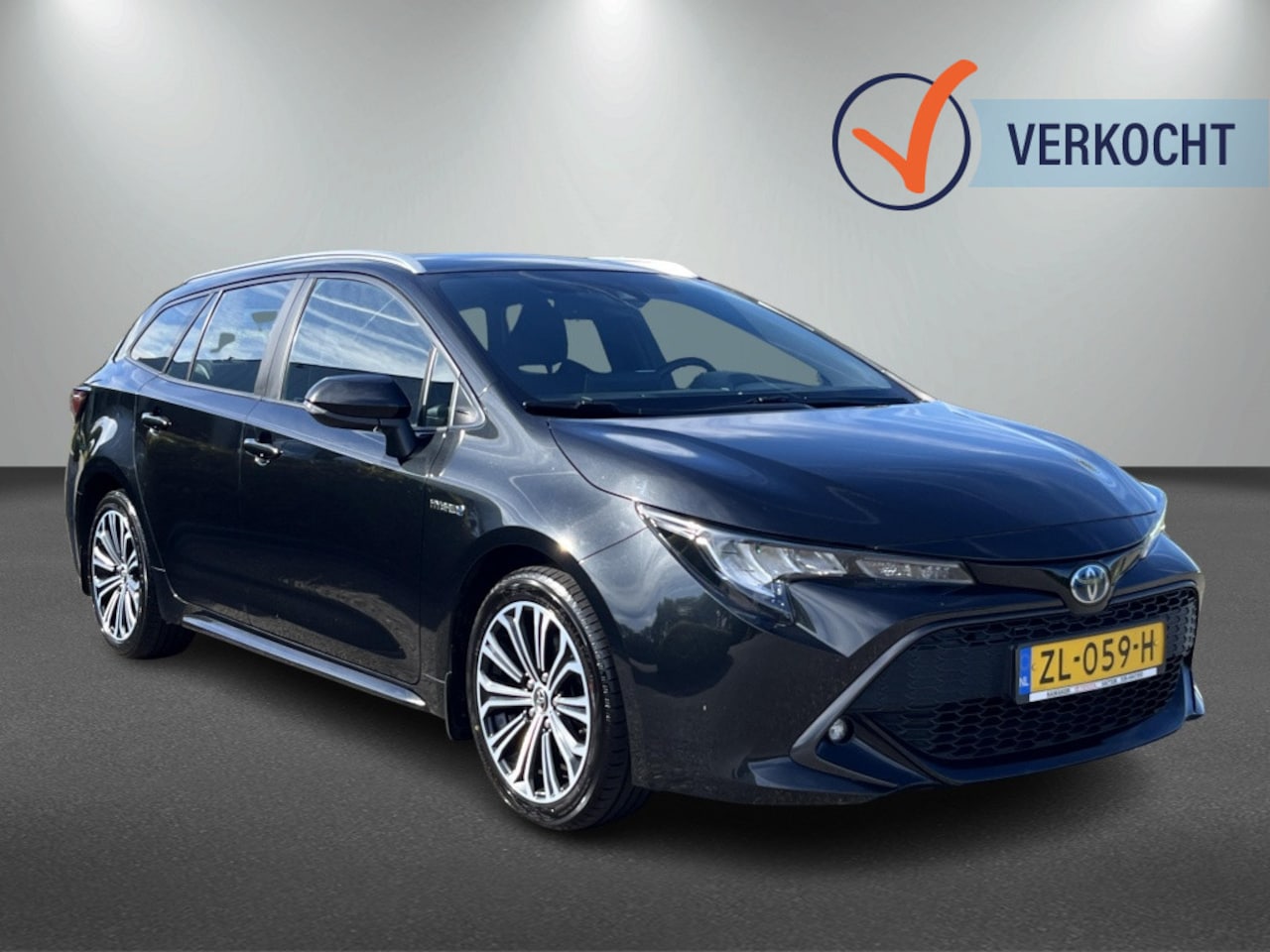 Toyota Corolla Touring Sports - 2.0 Hybrid First Edition 2.0 Hybrid First Edition - AutoWereld.nl