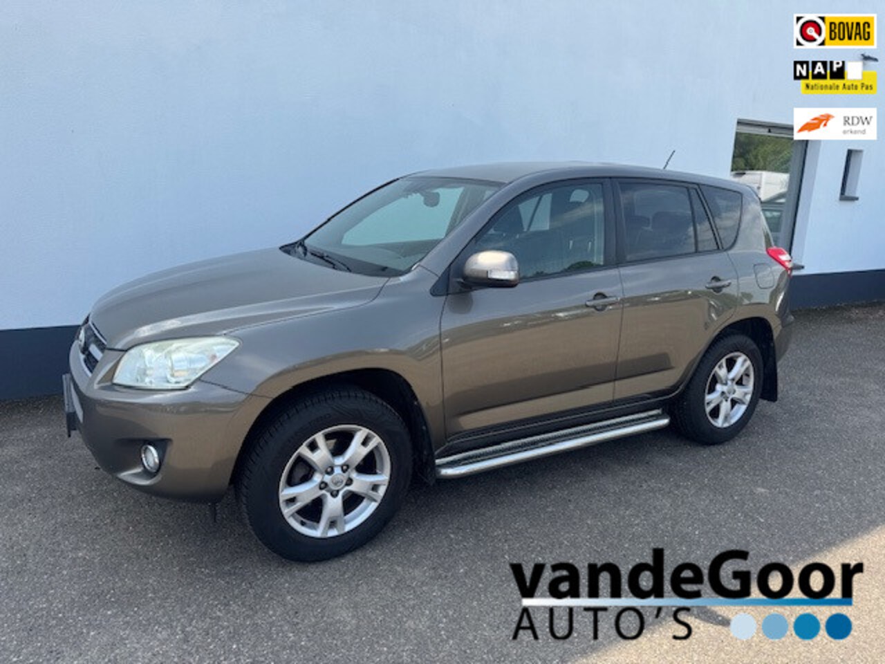 Toyota RAV4 - 2.0 VVTi Dynamic 2WD 2.0 VVTi Dynamic 2WD, '09, 100% onderhouden, keurige auto ! - AutoWereld.nl