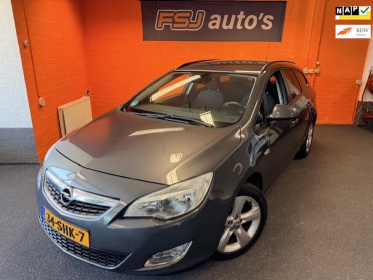 Opel Astra Sports Tourer - 1.4 Turbo Edition / Airco / Cruise / APK 29-04-2027 - AutoWereld.nl