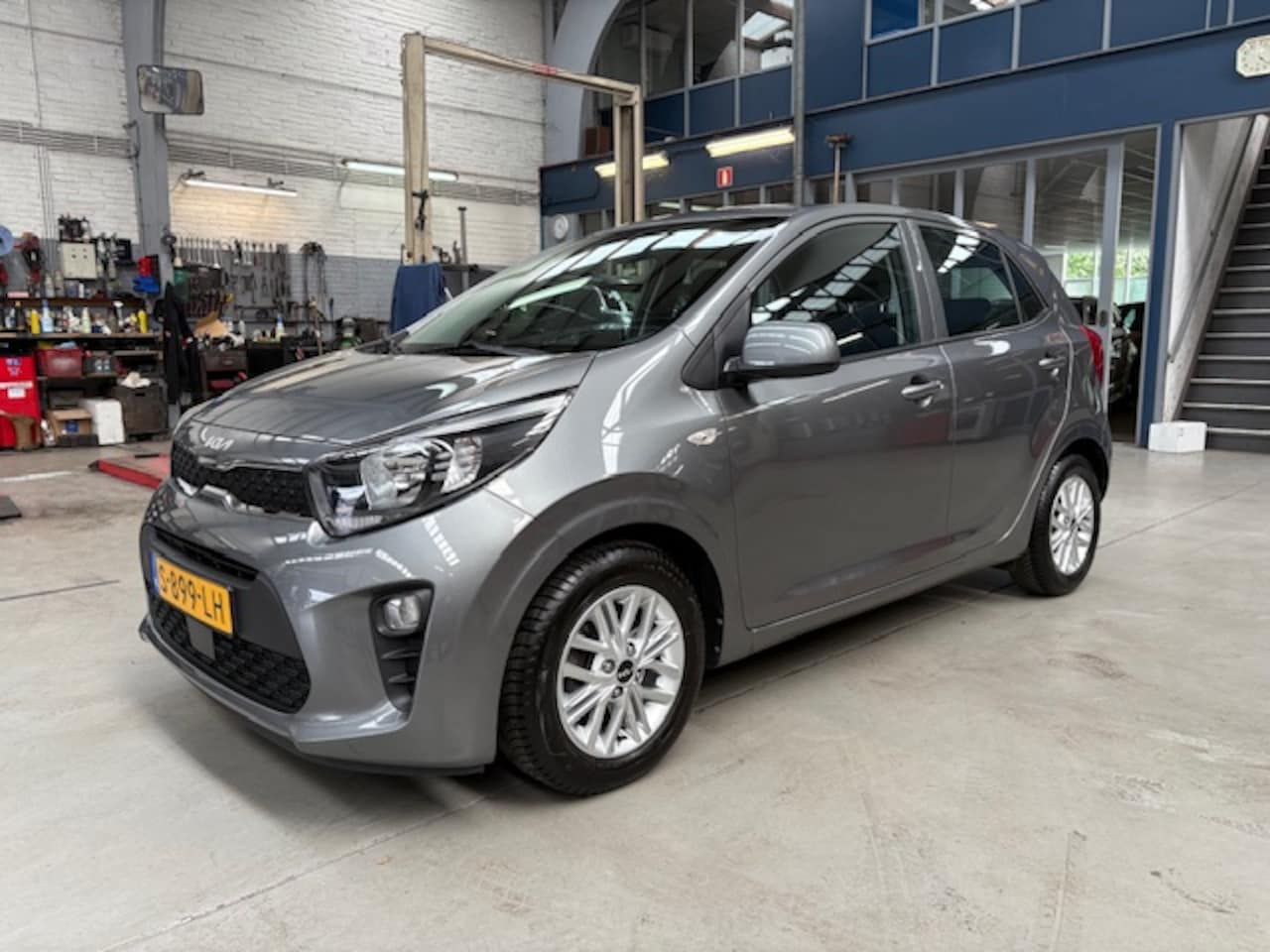 Kia Picanto - 1.0 DPi AMT 67pk 4-zits DynamicLine | Apple carplay / Android auto | Airco | Camera | Crui - AutoWereld.nl