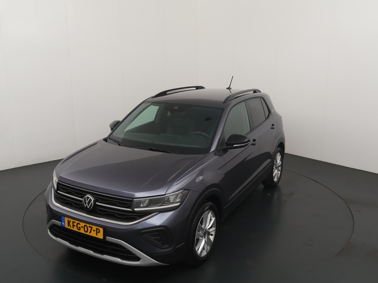 Volkswagen T-Cross - TSI Goal Edition 115pk | Trekhaak | Stoelverwarming | All-season banden | Adapt. Cruise | - AutoWereld.nl