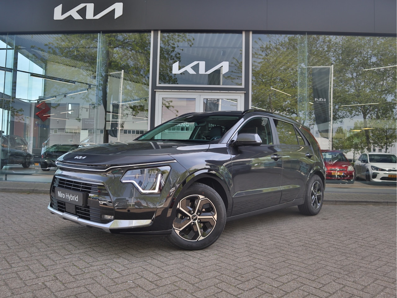 Kia Niro - 1.6 GDi Hybrid DynamicPlusLine Stoel- en Stuurverwarming | CarPlay | Camera | Navigatie | - AutoWereld.nl