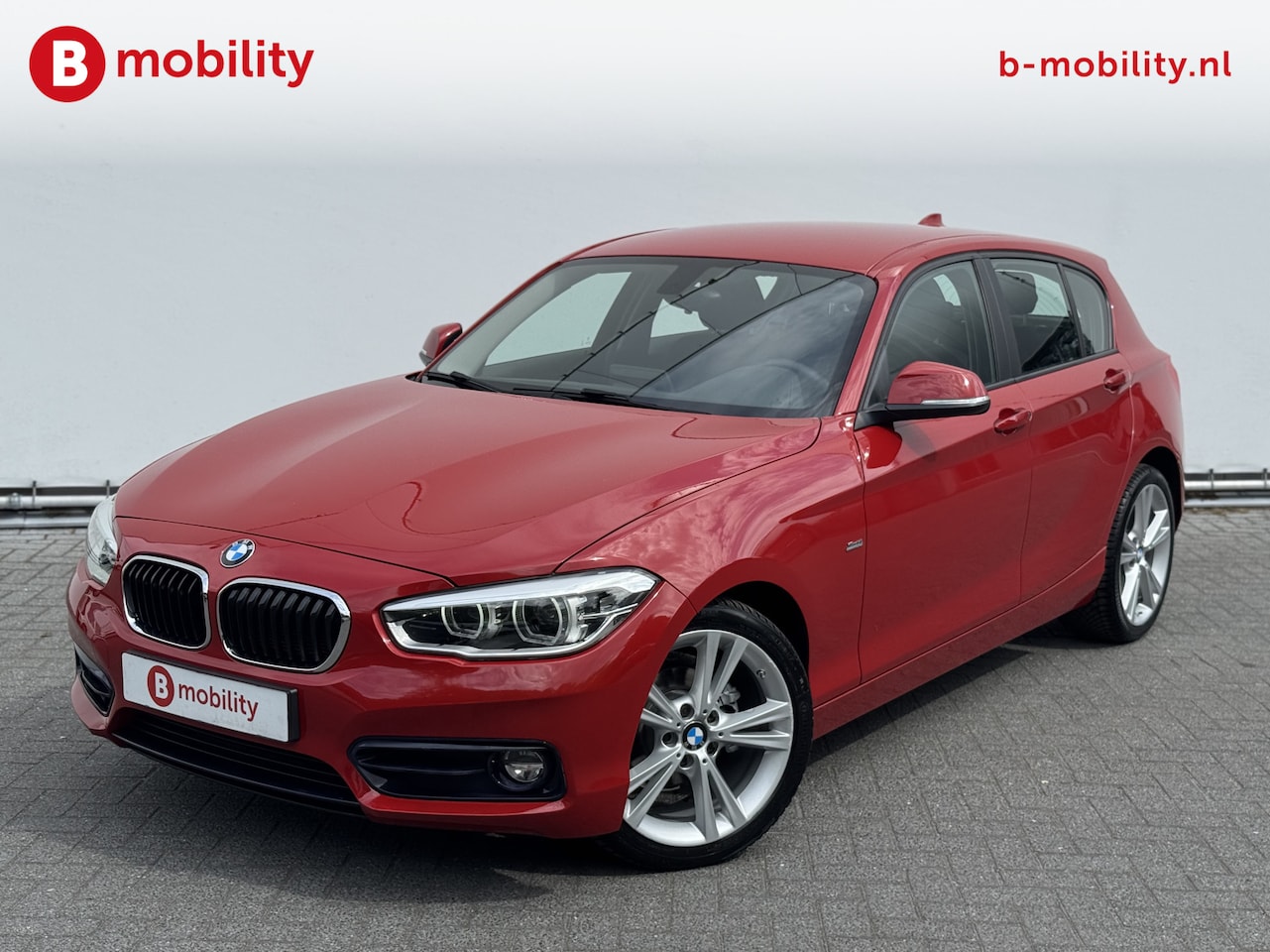 BMW 1-serie - 118i Executive Sport-Line Automaat! | Navigatie | Sportstoelen | PDC Achter | LED Koplampe - AutoWereld.nl