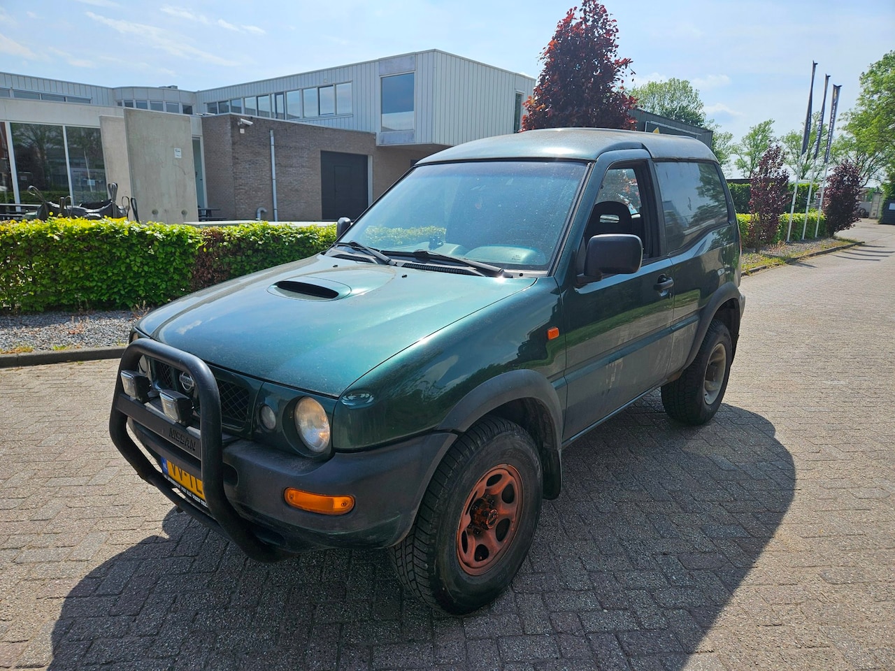 Nissan Terrano ll - 2.7 TDi SR HR Airco 4x4 - AutoWereld.nl