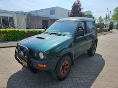 Nissan Terrano ll - 2.7 TDi SR HR Airco 4x4