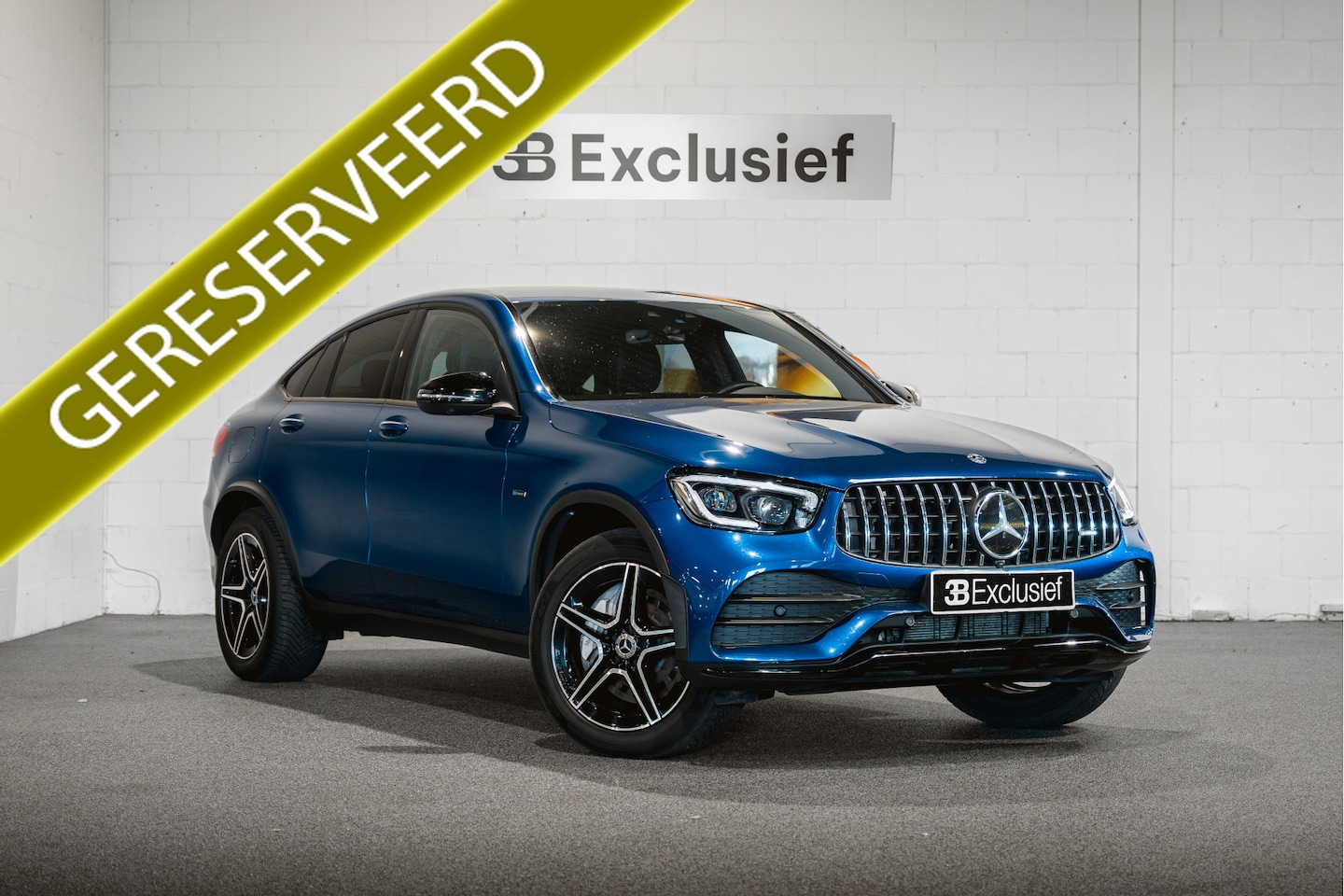 Mercedes-Benz GLC-klasse Coupé - 300e 4MATIC Premium Plus | schuifdak | Burmester sounds. | Distr | Air body contr | Widesc - AutoWereld.nl