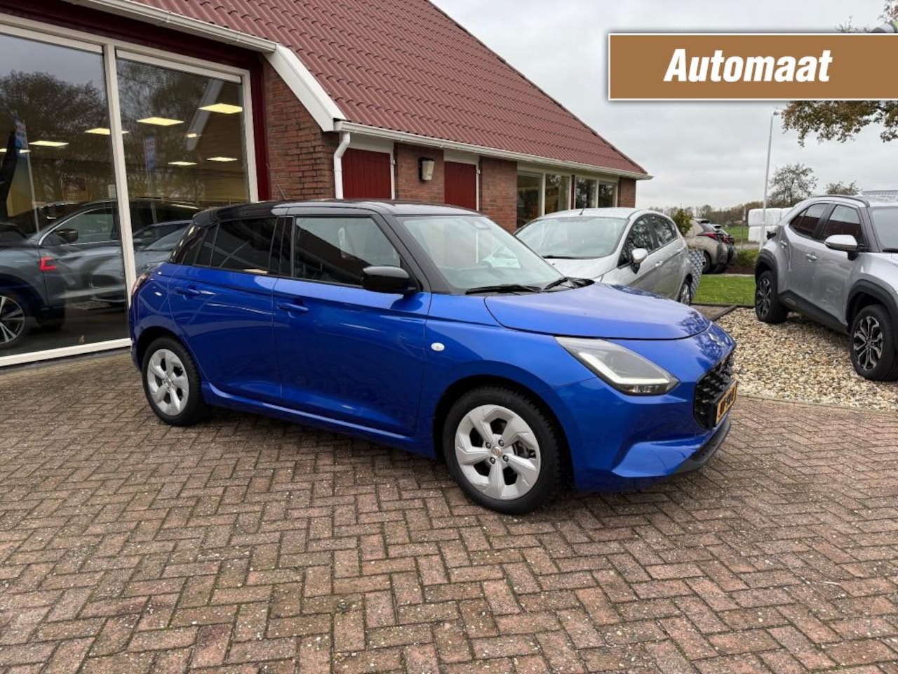 Suzuki Swift - 1.2 SMART HYBRID SELECT Camera/ACC/Navigatie - AutoWereld.nl