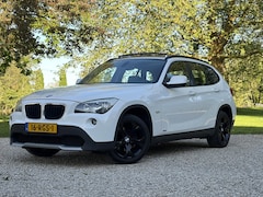 BMW X1 - 1.8i Automaat, Cruise, Pano, PDC, Navi, Trekhaak